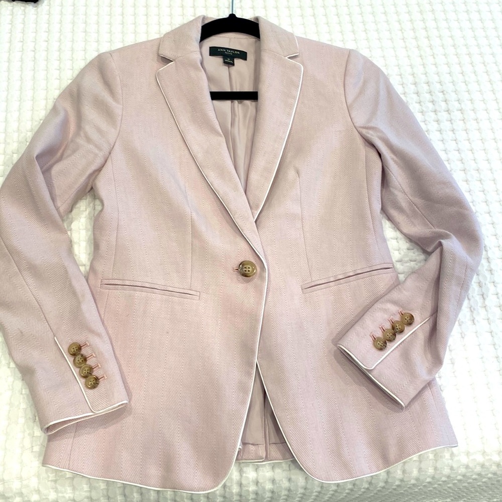 Never worn Ann Taylor herringbone blazer in dusty rose